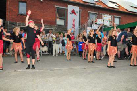 TV-Dorffest im neuen Ausstellungszentrum TV-Dorffest im neuen Ausstellungszentrum