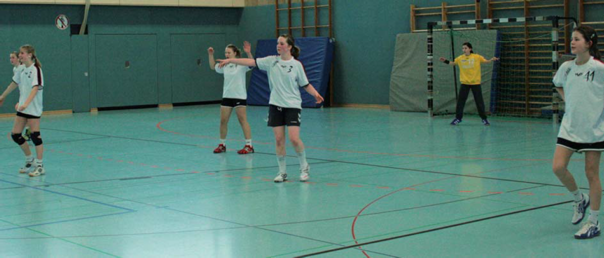 WJC spielte phasenweise gut mit ‐ TV Homberg ‐ TV Mainzlar 34:23 WJC spielte phasenweise gut mit ‐ TV Homberg ‐ TV Mainzlar 34:23