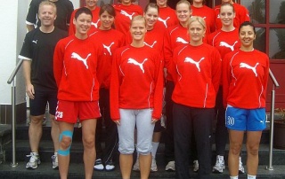 Rückblick - 1. Frauen (Bundesliga) Rückblick - 1. Frauen (Bundesliga)