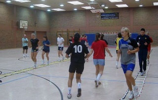 Rückblick - 1. Frauen (Bundesliga) Rückblick - 1. Frauen (Bundesliga)