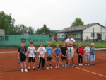 Ferienspiele zu Gast bei der Tennisabteilung des TV 1905 Mainzlar Ferienspiele zu Gast bei der Tennisabteilung des TV 1905 Mainzlar
