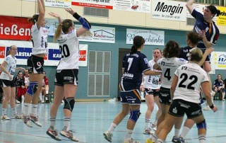 Rückblick - 1. Frauen (Bundesliga) Rückblick - 1. Frauen (Bundesliga)